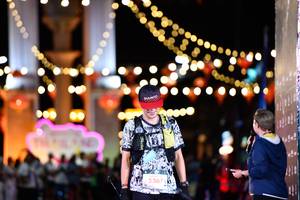 BIB: 5367, 101012, 410
                            <button type="button" onclick="openModal(21898038)" class="btn btn-primary btn-sm float-right btn-popup" data-toggle="modal" data-target=".modal-high-quality">
                        <i class="fas fa-shopping-cart"></i> Add to Cart
                    </button>
                                            <button type="button" onclick="isThisMe(21898038, true)" class="btn btn-success btn-sm float-right btn-popup btn-isme hidden" data-toggle="tooltip" data-placement="bottom" title="นี่คือรูปของคุณใช่ไหม คลิกที่นี่เพื่อเอาเข้าอัลบั้ม">
                        <i class="fas fa-plus"></i> Add to album
                    </button>
                    <button type="button" onclick="isThisMe(21898038, false)" class="btn btn-warning btn-sm float-right btn-popup btn-isnotme hidden">
                        <i class="fas fa-ban"></i> Remove from album
                    </button>